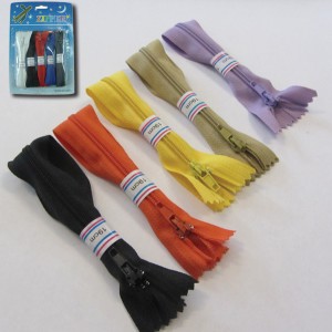 Σετ 5 φερμουάρ 19 εκ. 00402098 Σετ 5 φερμουάρ 19 εκ. 00402098