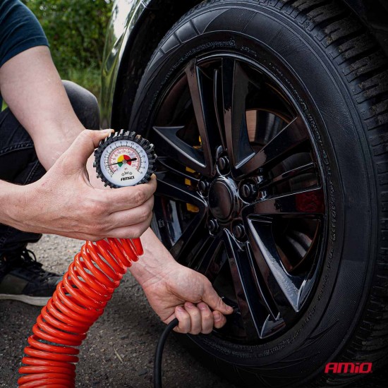 Amio - Επαγγελματικό μηχανικό μανόμετρο πίεσης ελαστικών 16 bar με λαστιχένια προστασία – Αναλογική ένδειξη -1 τεμ. (04467/ΑΜ)
