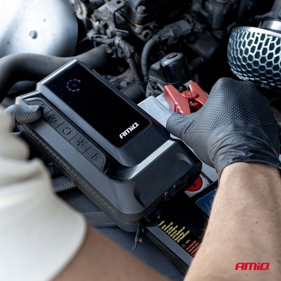 Amio - Φορητός Εκκινητής Μπαταρίας (Jump Starter) 4 σε 1 με ενσωματωμένο Κομπρεσέρ Αέρα, Powerbank και Φακό LED τάση λειτουργίας 12V με χωρητικότητα 12Ah και μέγιστο ρεύμα εκκίνησης 1600A για Επιβατικά Αυτοκίνητα - 1 τεμ. (04677/AM)