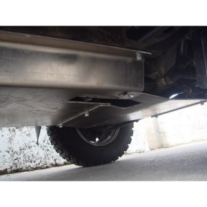 ΠΟΔΙΑ ΓΙΑ SUZUKI JIMNY 1.3 2012+ ΚΙΒΩΤΙΟΥ ΤΑΧΥΤΗΤΩΝ ΠΙΣΩ ΣΙΔΕΡΕΝΙΑ ΣΕΤ ΜΕ ΒΙΔΕΣ