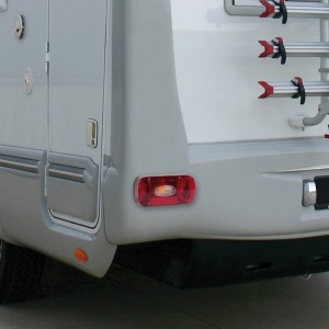 ΦΑΝΑΡΙ ΤΡΕΙΛΕΡ ΑΡΙΣΤΕΡΟ 6 ΧΡΗΣΕΩΝ ΜΕ ΦΛΑΣ 215x100x55mm ΦΑΝΑΡΙ ΤΡΕΙΛΕΡ ΑΡΙΣΤΕΡΟ 6 ΧΡΗΣΕΩΝ ΜΕ ΦΛΑΣ 215x100x55mm