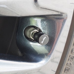 ΚΑΠΑΚΙΑ ΒΑΛΒΙΔΩΝ MILLED ΑΛΟΥΜΙΝΙΟΥ ΜΑΥΡΑ SIMONI RACING  - 4 τεμ.