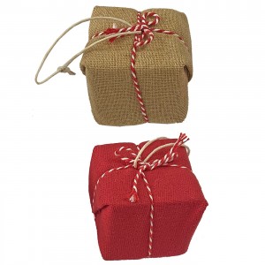 ΣΤΟΛΙΔΙ ΚΡΕΜΑΣΤΟ ΔΩΡΑΚΙ ΤΣΟΥΒΑΛΙ 5x5x5cm Xmasfest 1133047