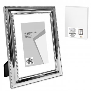 Κορνίζα Επάργυρη με Διπλό Κέντημα 13x18cm Homie 322077 Κορνίζα Επάργυρη με Διπλό Κέντημα 13x18cm Homie 322077