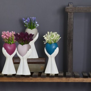 Διακοσμητική Γλάστρα σε Παλάμη με Άνθη 25x10cm Homie 423007